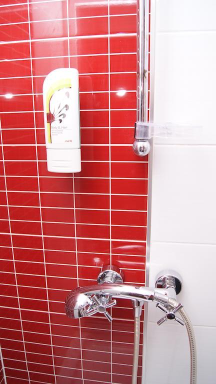 Hotel La Strada Ploieşti Chambre photo